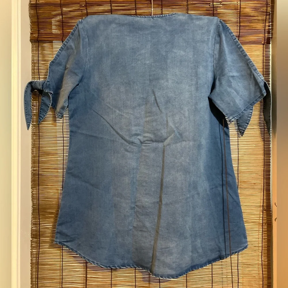NWT!  Denim Blue Women's Cold Solder Top - Picture 3 of 7